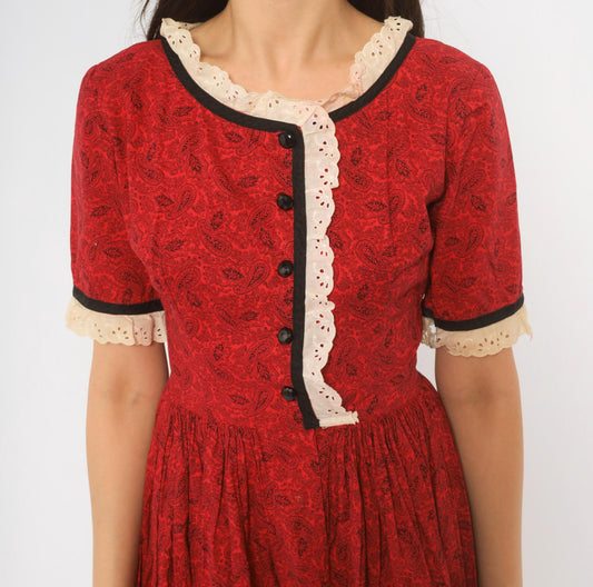60s Red Paisley Cotton Dress Black Eyelet Lace Button Front Full Skirt Extra Small XS