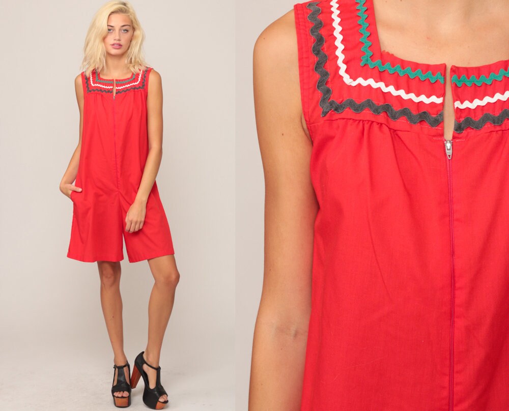 70s Red Mod Romper Playsuit Culottes Sleeveless Zip Front Small