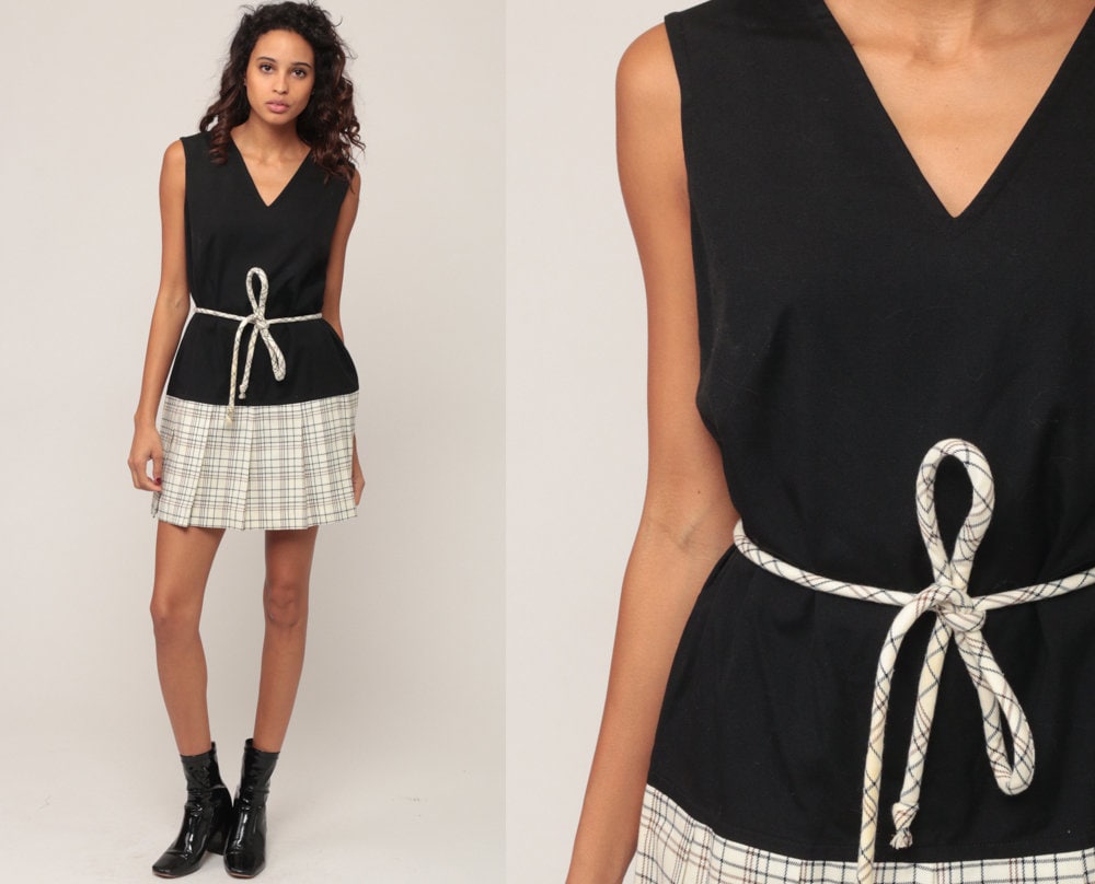 60s Mod Mini Dress Black Checkered Pleated Drop Waist Sleeveless Medium