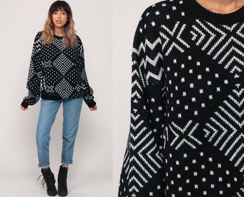 80s Black and White Geometric Knit Sweater Pullover Large