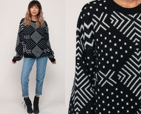 80s Black and White Geometric Knit Sweater Pullover Large