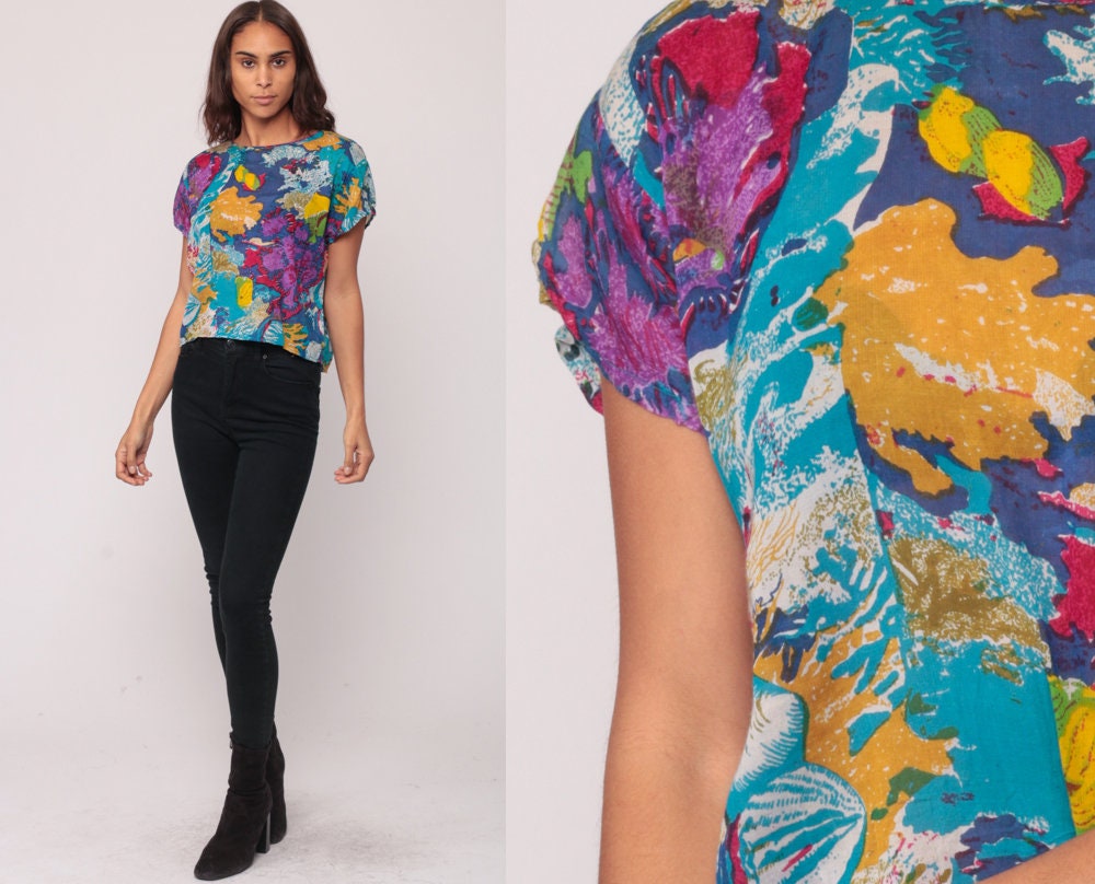 90s Under The Sea Graphic Tee Seashell Clam Print Semi-Sheer Medium