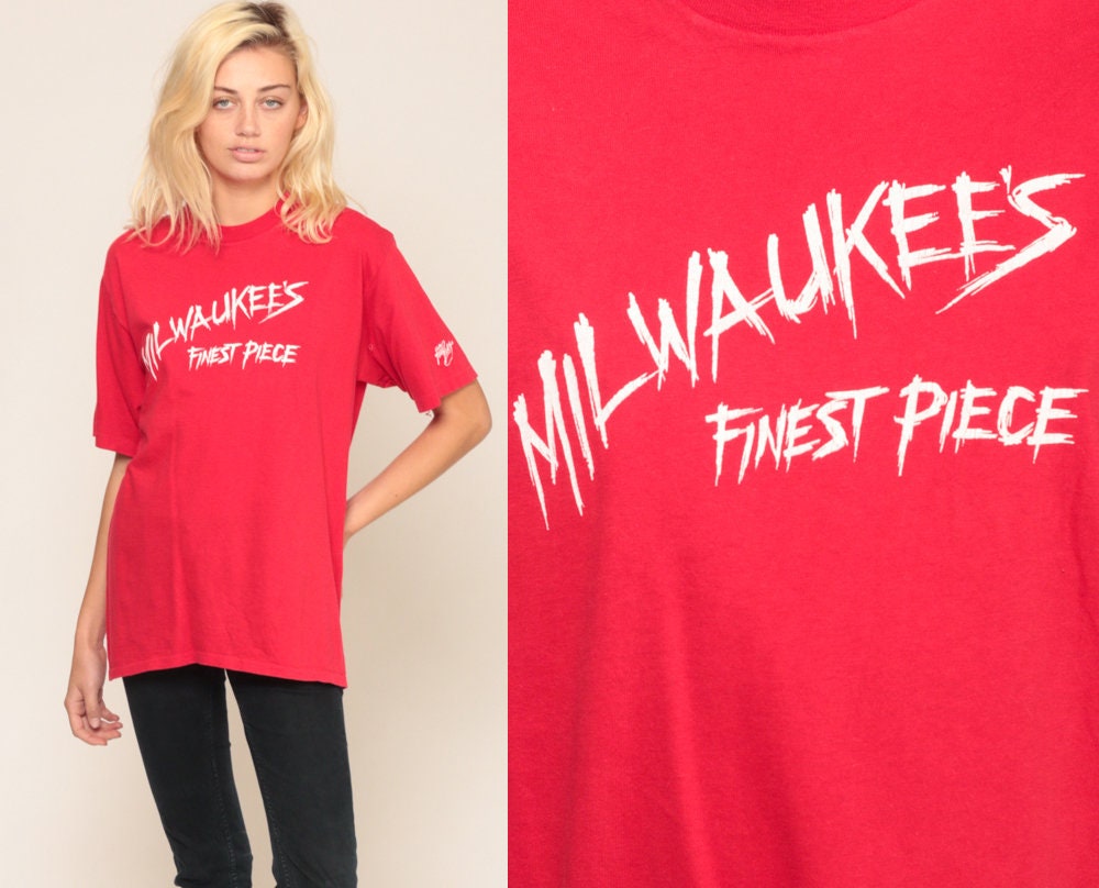 80s Bally's Tom Foolery Milwaukee's Finest Piece Pizza Graphic T-Shirt Red Medium Large