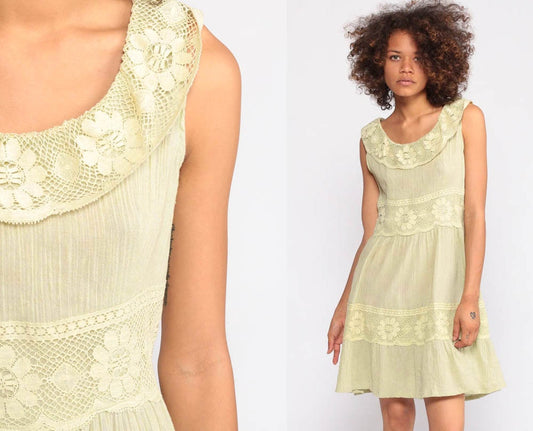 70s Pale Green Gauze Mini Dress Lace Trim High Waist Tiered Small