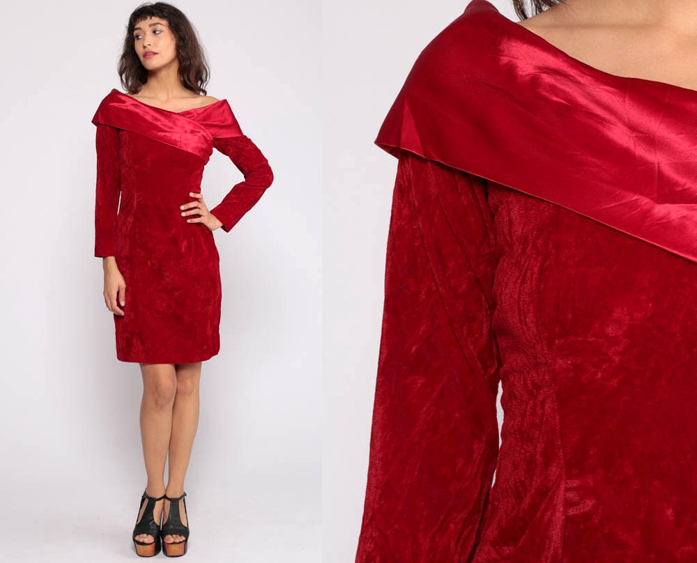 80s Red Velvet Mini Dress Off-Shoulder Long Sleeve Sheath Cocktail Extra Small