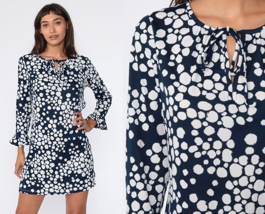 70s Mod Mini Shift Dress Polka Dot Blue White Long Ruffle Sleeve Medium