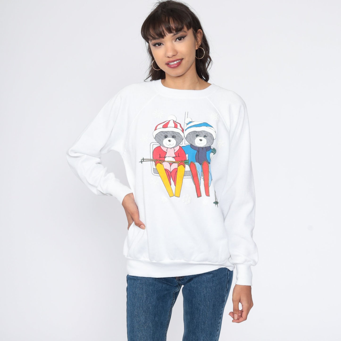 90s Teddy Bear Ski Graphic Sweatshirt White Crewneck Medium