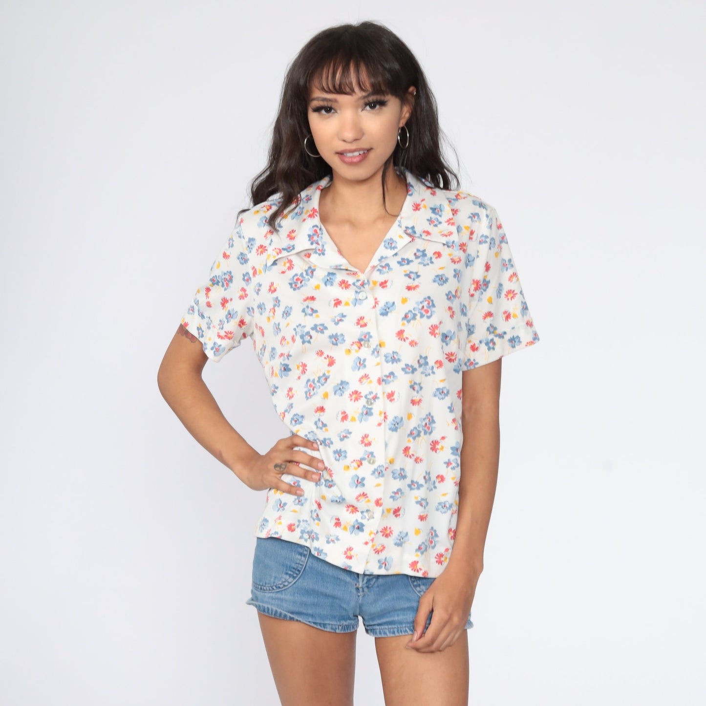70s White Floral Button-Up Blouse Short Sleeve Collared Shirt Extra Large