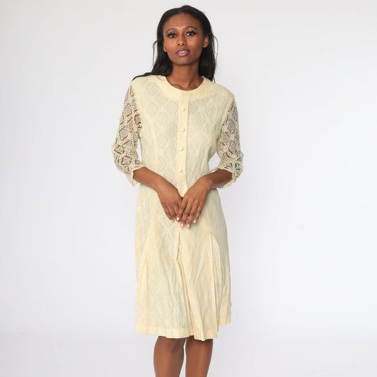 1960s Mod Yellow Lace Shift Dress Drop Waist Pleated Mini Large L