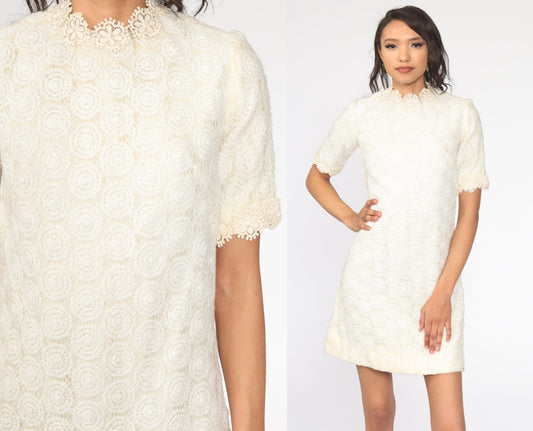 60s White Lace Mini Shift Dress Yellow Lining Mod Party Extra Small