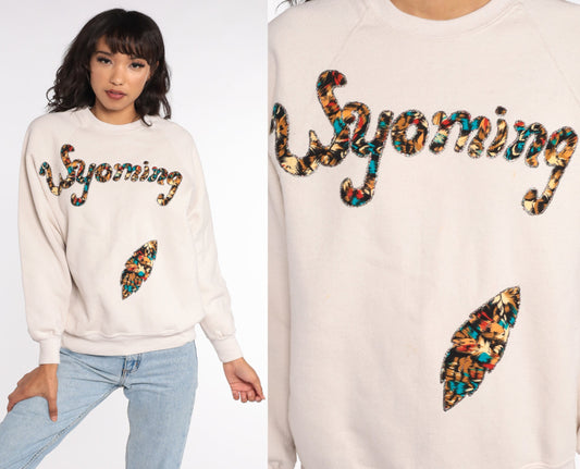 1990s Wyoming Graphic Sweatshirt Crewneck Raglan Sleeve Medium