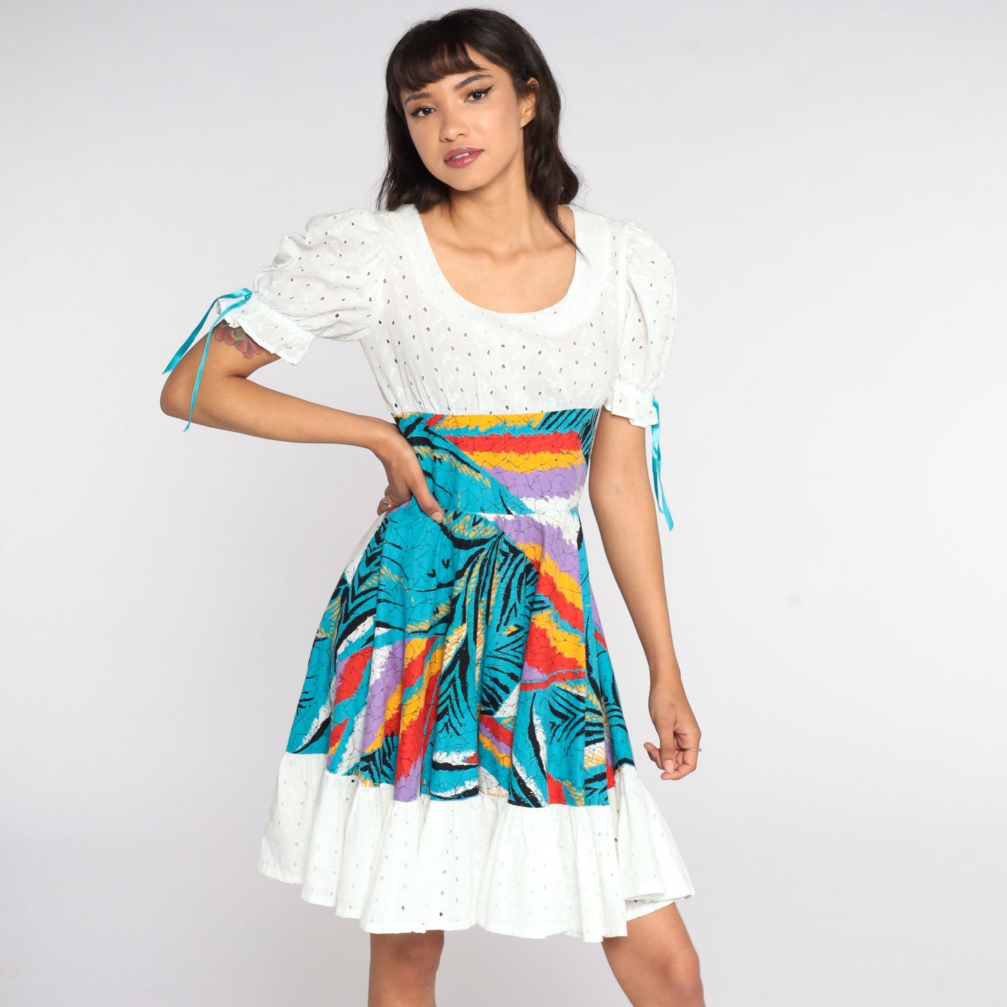 70s Tropical Jungle Print Mini Dress Puff Sleeve Eyelet Lace Empire Waist Small