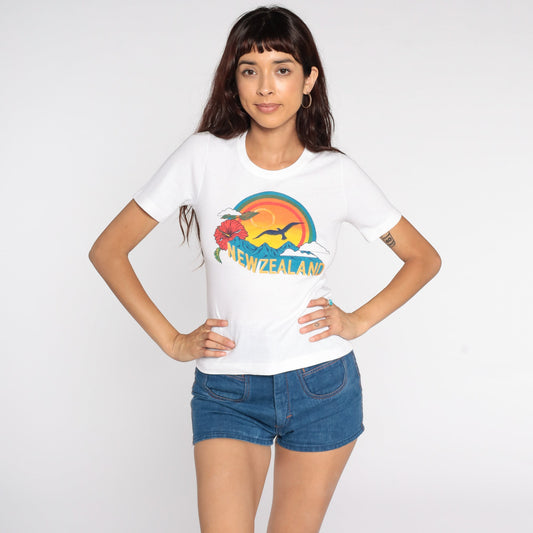 80s New Zealand Graphic Tee Rainbow Sunset Mountain Single Stitch Small