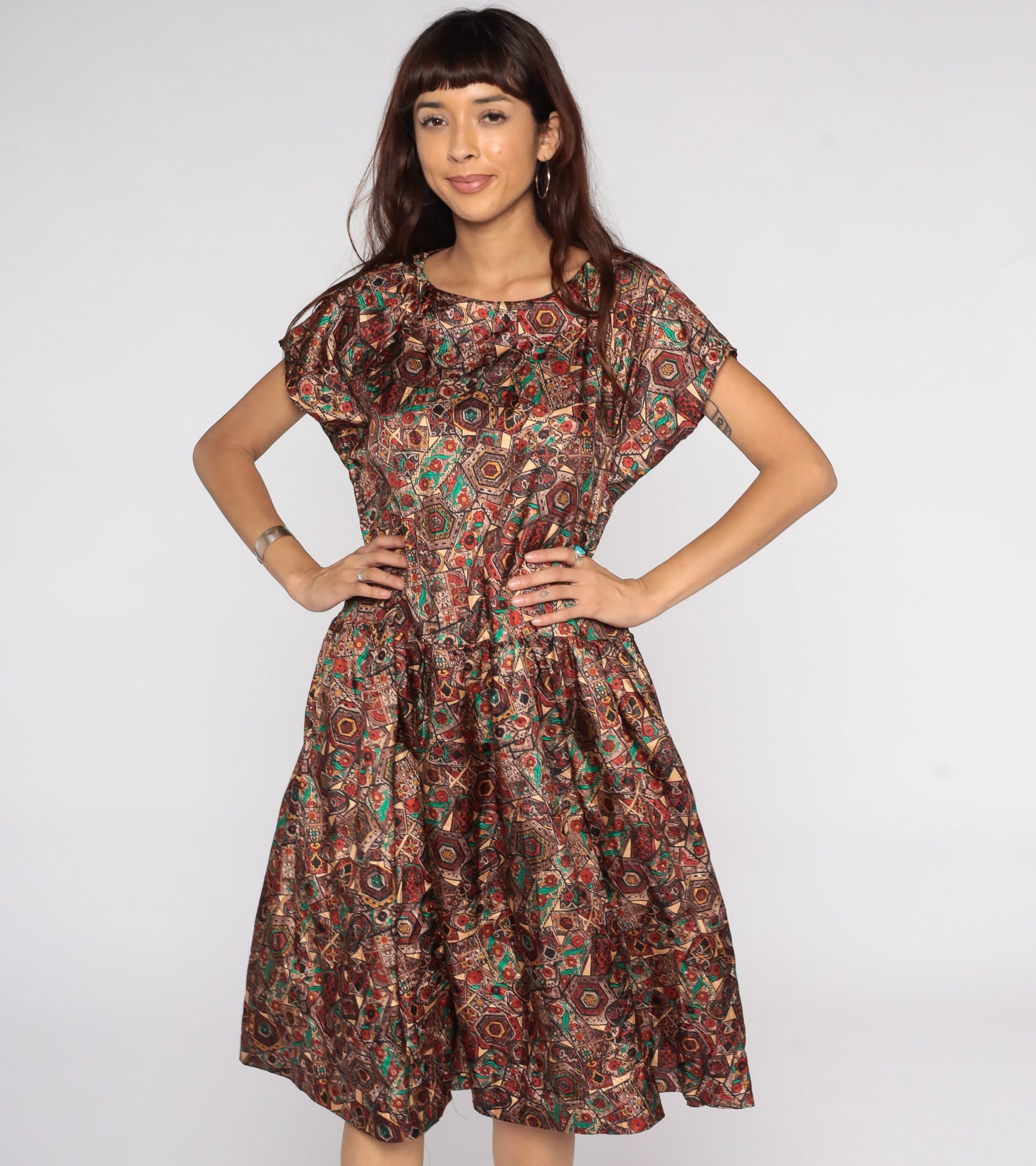 1960s Geometric Floral Midi Dress Drop Waist Short Sleeve Red Brown Medium