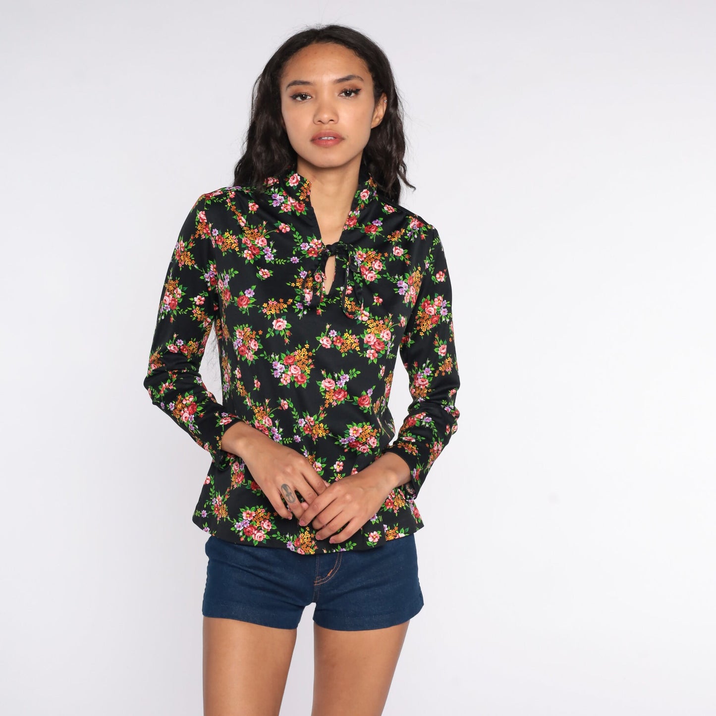 70s Black Floral Ascot Blouse Long Sleeve Neck Tie Top Large L