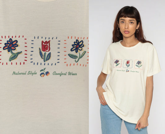 90s Floral Embroidered T-Shirt Natural Style Comfort Wear Graphic Tee Small S