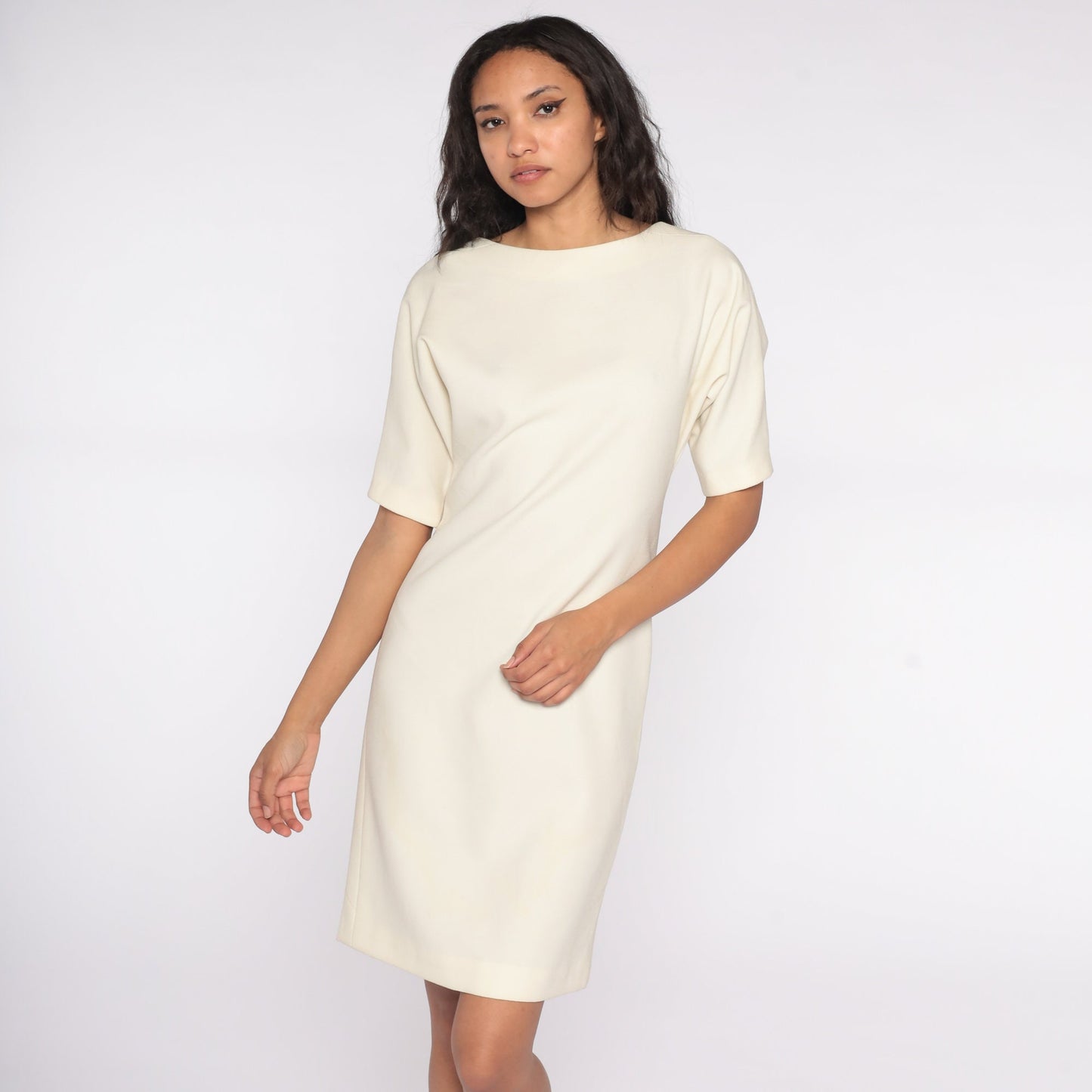 80s Cream Shift Dress Button Back Short Sleeve Knee Length Small