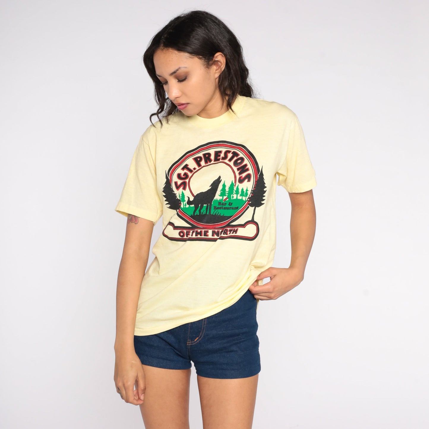 80s Sgt Preston's of the North Graphic T-Shirt Yellow Lafayette Indiana Large