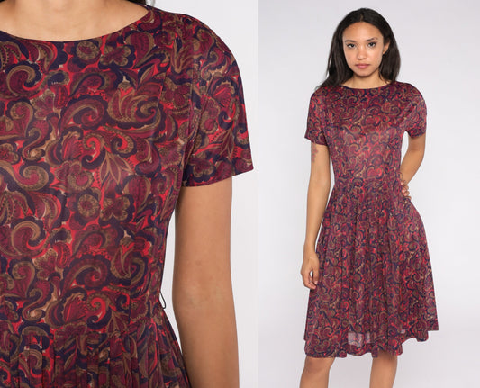 1960s Purple Paisley Midi Dress Full Skirt High Waist Short Sleeve Small