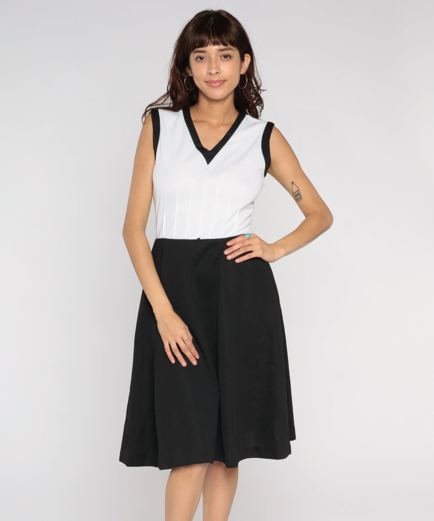 70s Black White Colorblock Midi Dress Sleeveless High Waist V Neck Medium