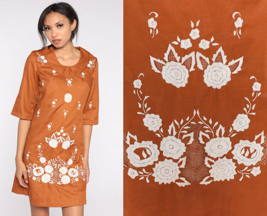 1970s Brown Floral Embroidered Mini Shift Dress Half Sleeve Small S