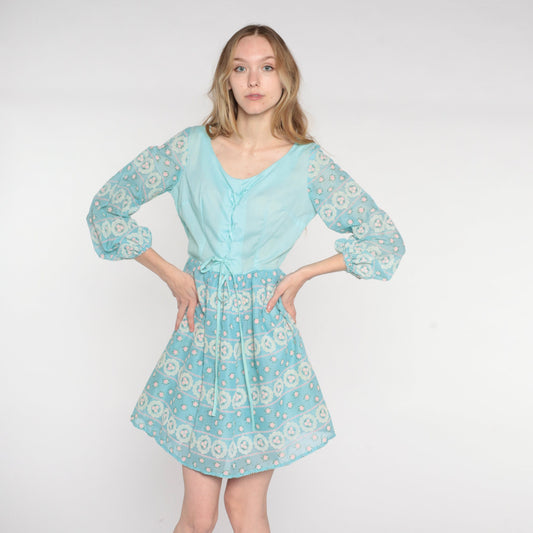 70s Baby Blue Floral Mini Dress Peasant Sleeves Lace-Up Bodice Medium