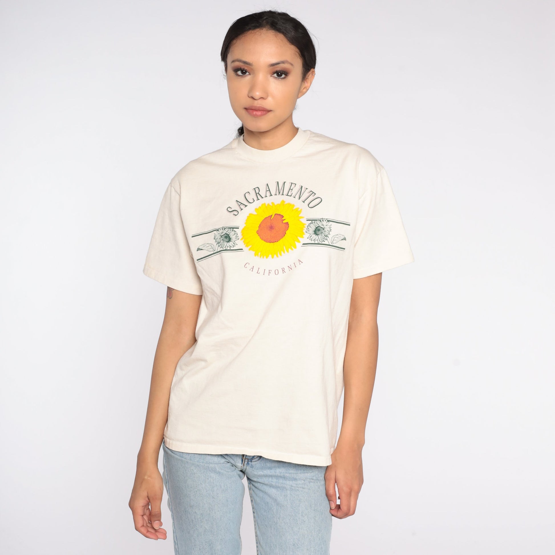 80s Sacramento California Sunflower Graphic T-Shirt Cotton Small