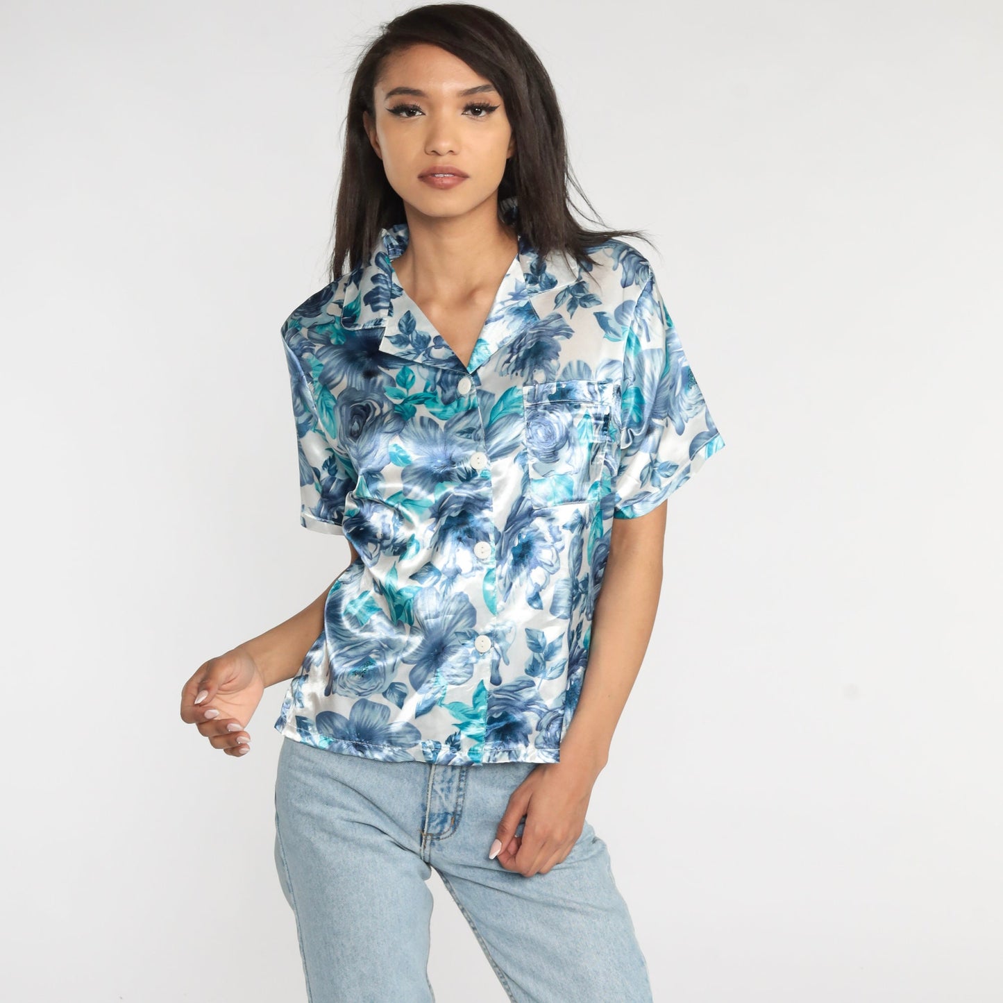 Y2K Blue Floral Button-Up Blouse White Short Sleeve Collar Medium M