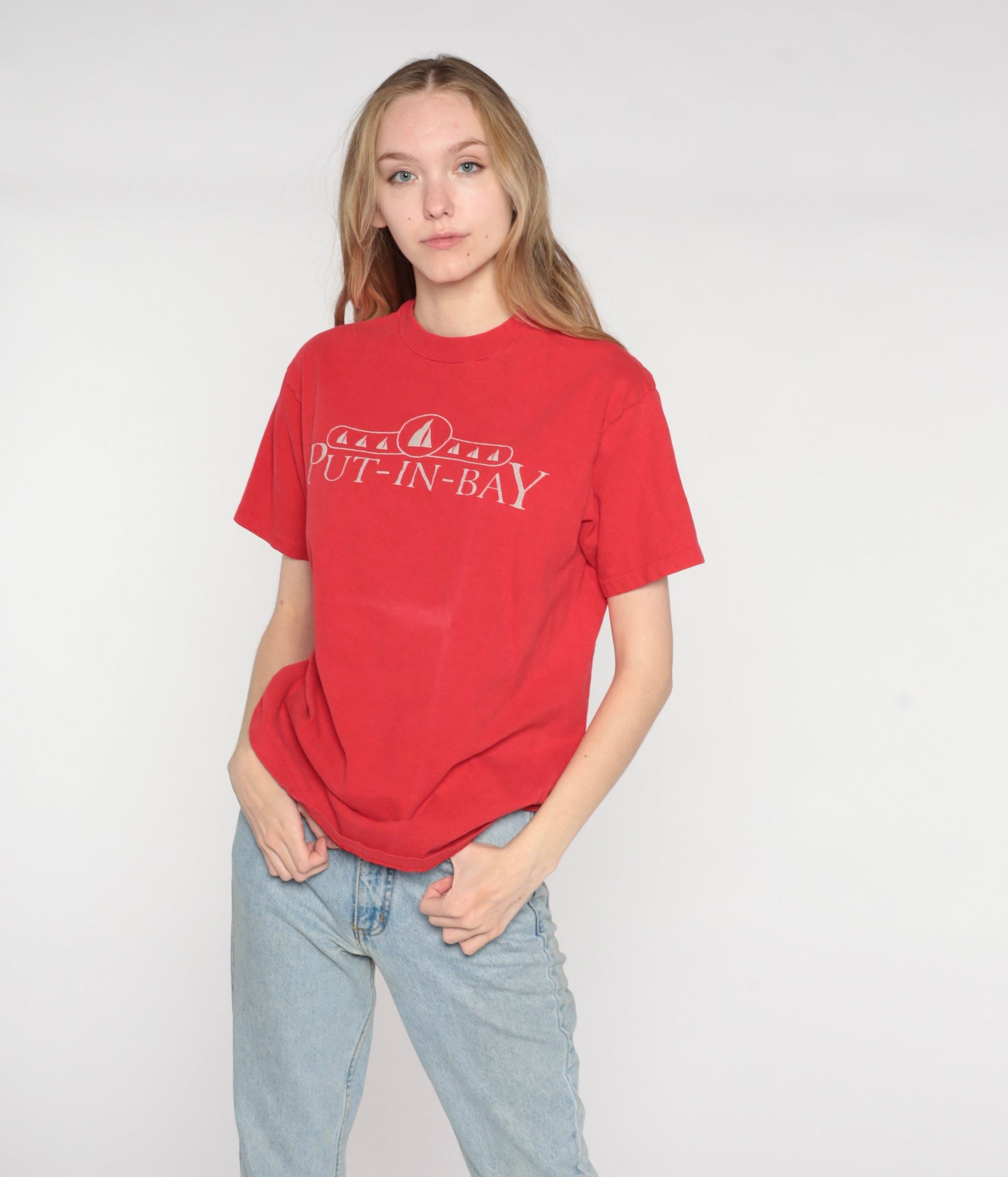 90s Put-In-Bay Ohio Sailboat Graphic T-Shirt Red Cotton Tee Medium