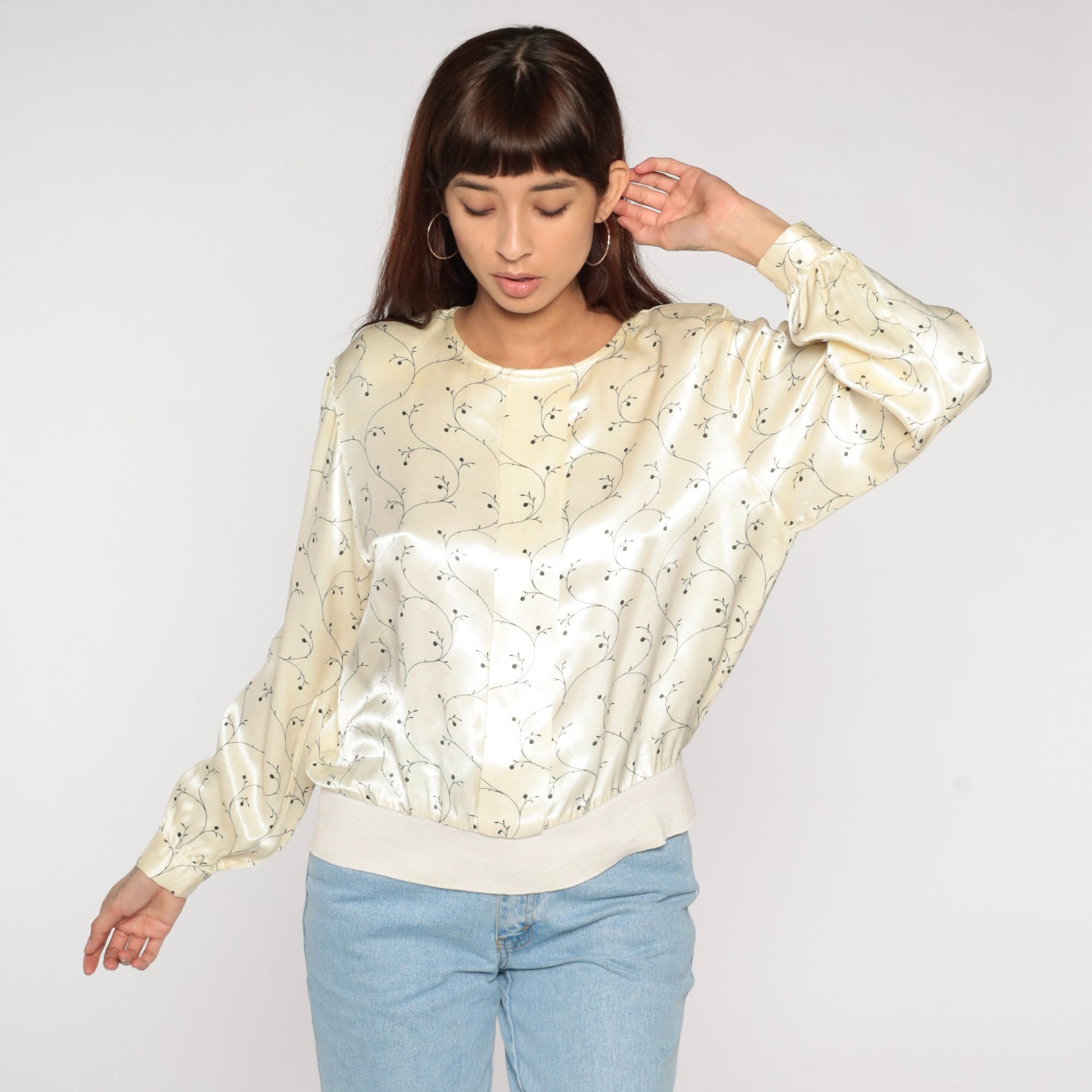 90s Cream Floral Shiny Blouse Long Sleeve Pullover Banded Hem Medium M