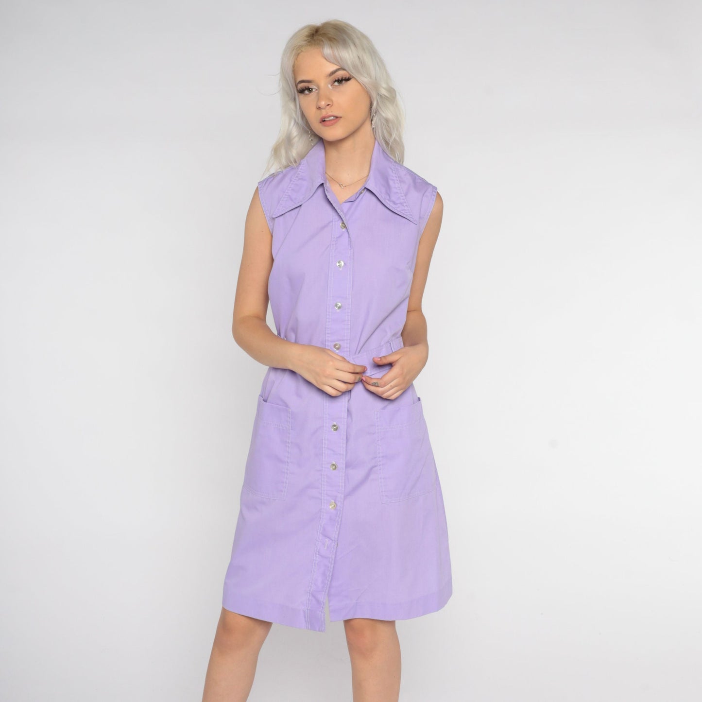 70s Lavender Button-Up Shirtdress Dagger Collar Sleeveless Mini Shift Medium