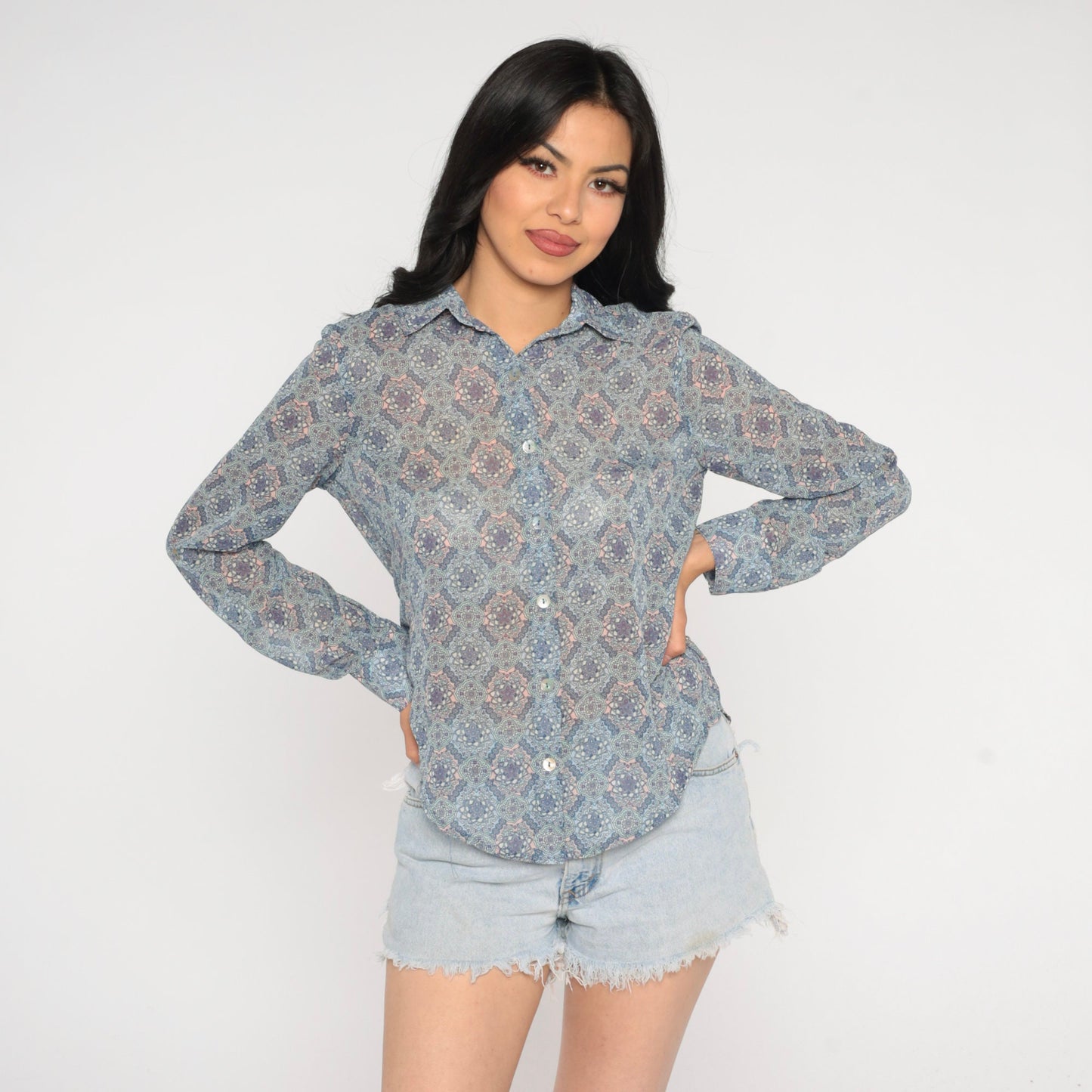 00s Batik Floral Button-Up Blouse Geometric Print Long Sleeve Collared Shirt Small