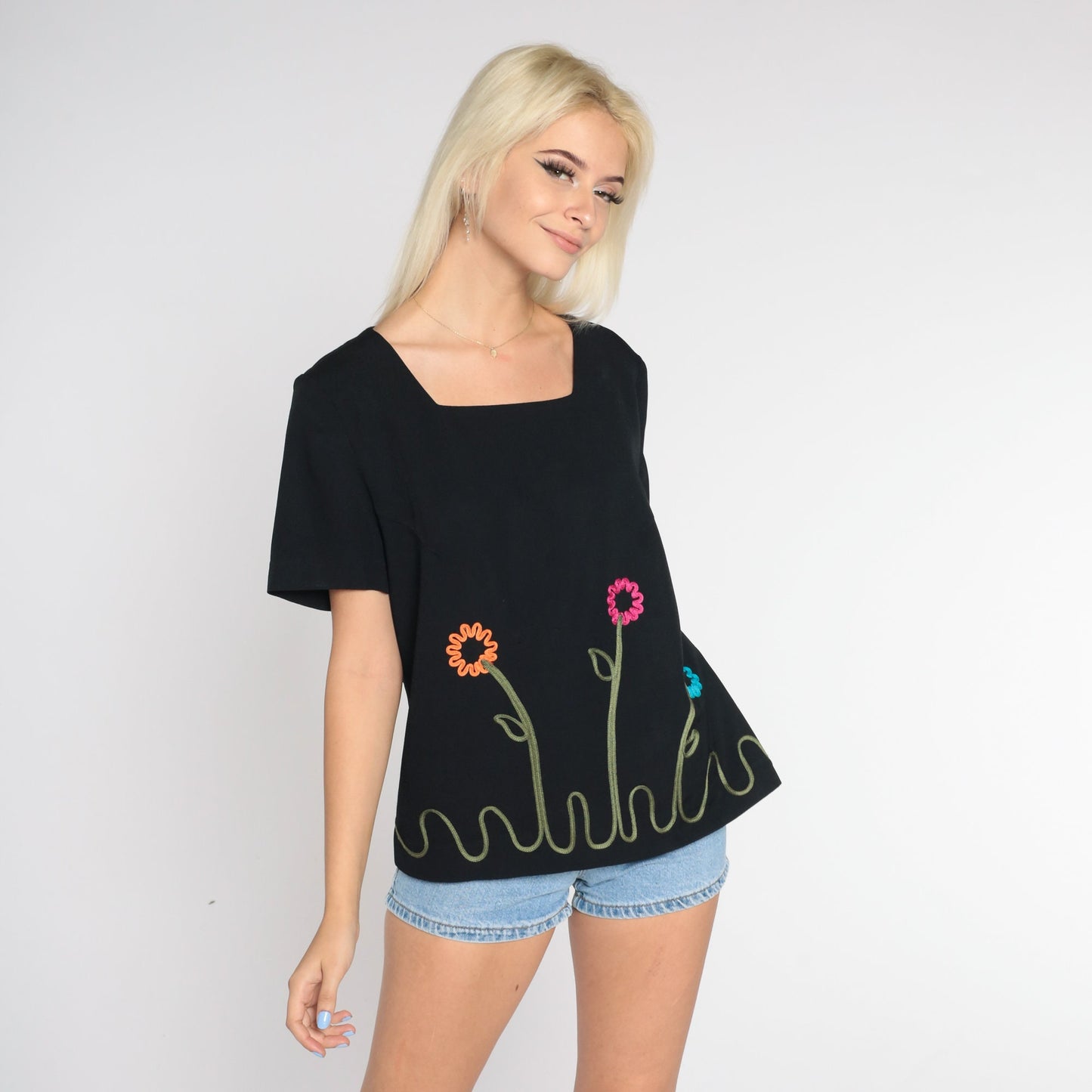 90s Black Floral Embroidered Blouse Short Sleeve Square Neck Vintage Large L
