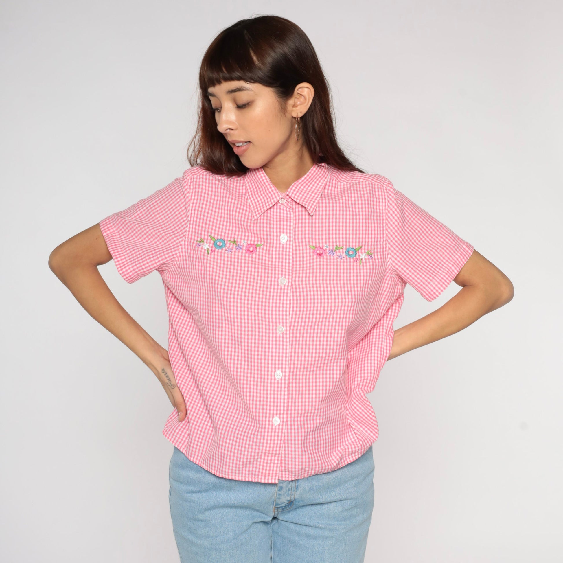 Y2K Pink Gingham Blouse Floral Embroidered Button Up Short Sleeve Medium M