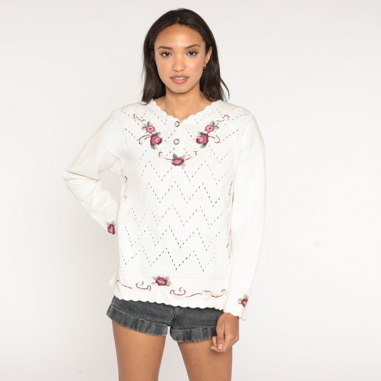 90s White Floral Embroidered Cutout Sweater Pearl Button Henley Medium Large