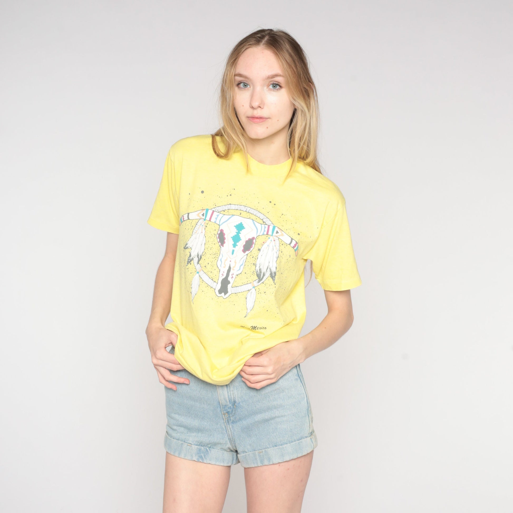 90s New Mexico Dreamcatcher Steer Skull Graphic Tee Yellow Medium