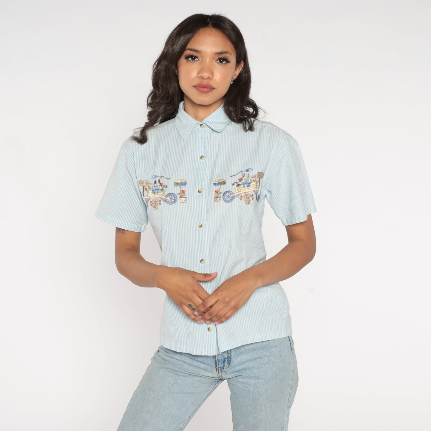 90s Gardening Embroidered Button Up Shirt Blue White Striped Small