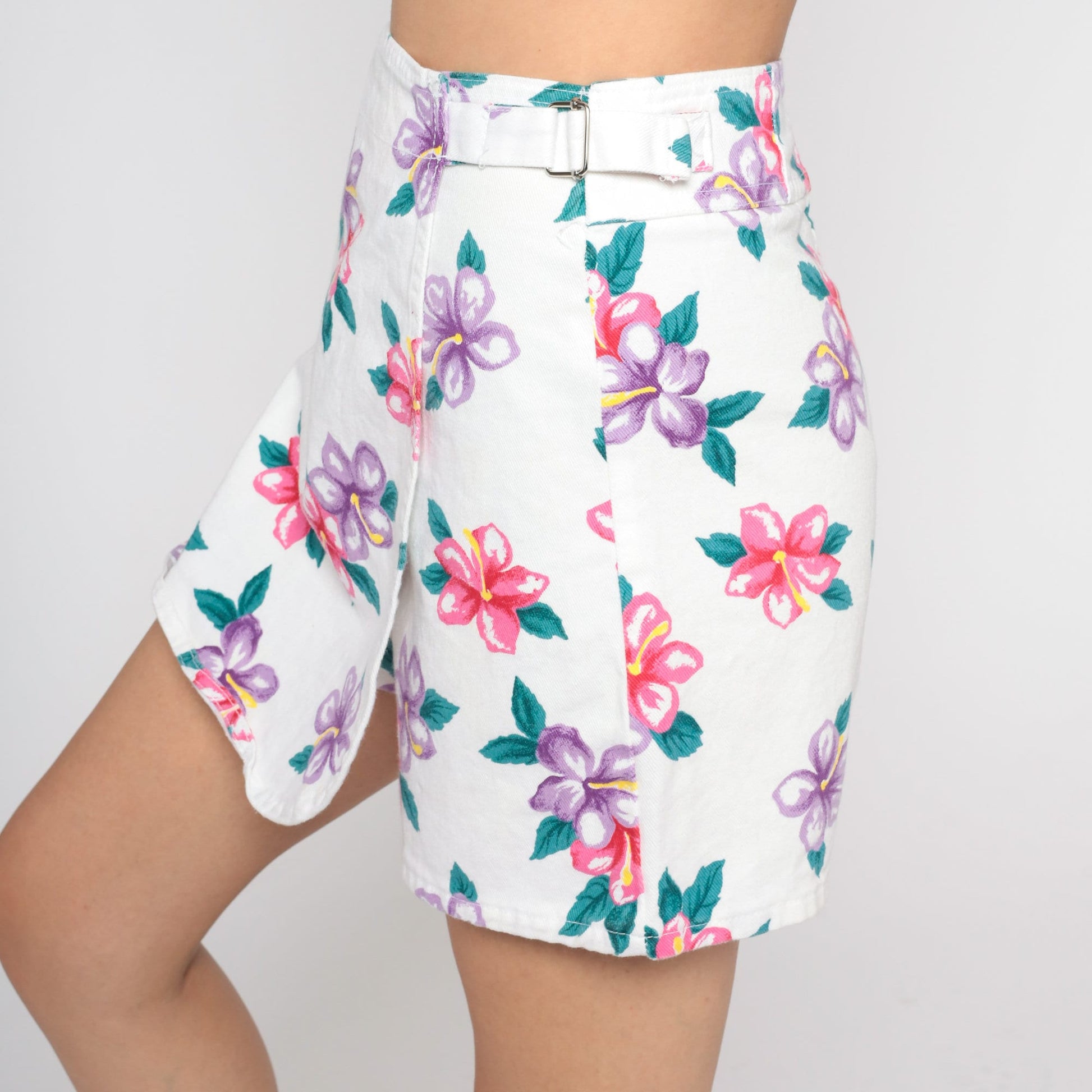 90s Hawaiian Floral White Denim Skort High Waist Faux Wrap Mini Medium