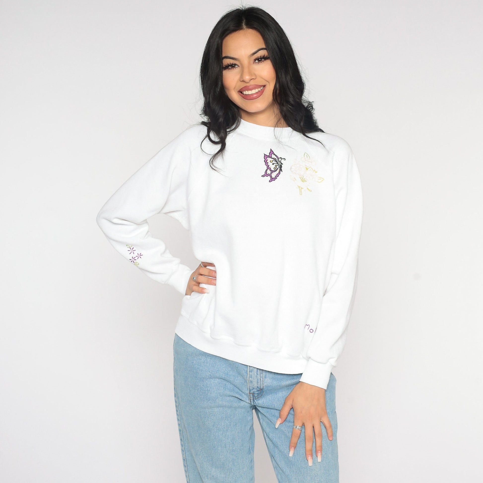 80s Butterfly Embroidered Sweatshirt White Mom Crewneck Large L