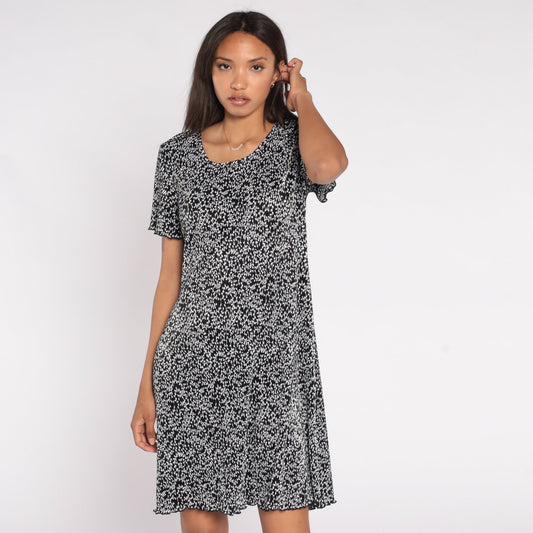 90s Black White Vine Print Mini Dress Shift Short Sleeve Medium
