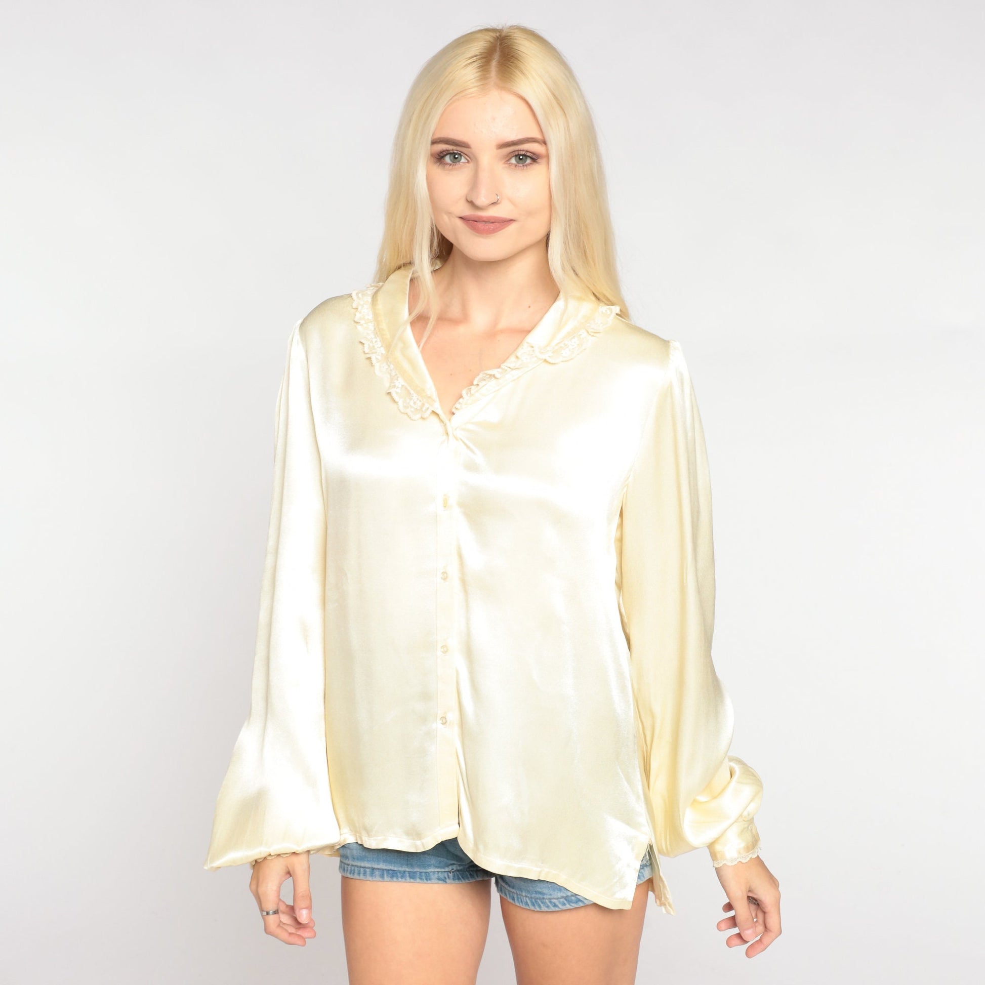 70s Jessica's Gunnies Cream Satin Blouse Puff Sleeve Floral Embroidery Medium