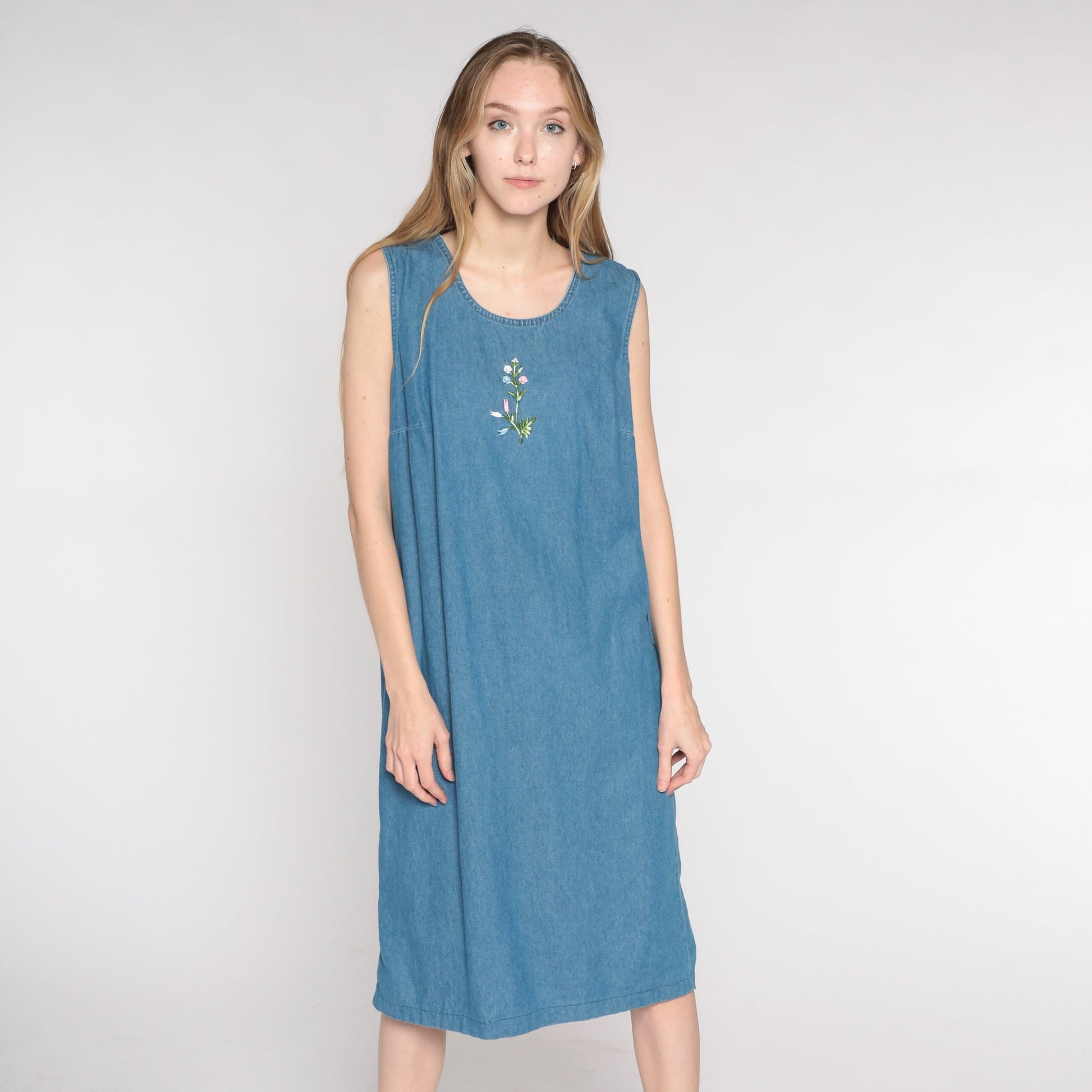 00s Blue Denim Midi Dress Floral Embroidered Sleeveless Jumper Small Medium