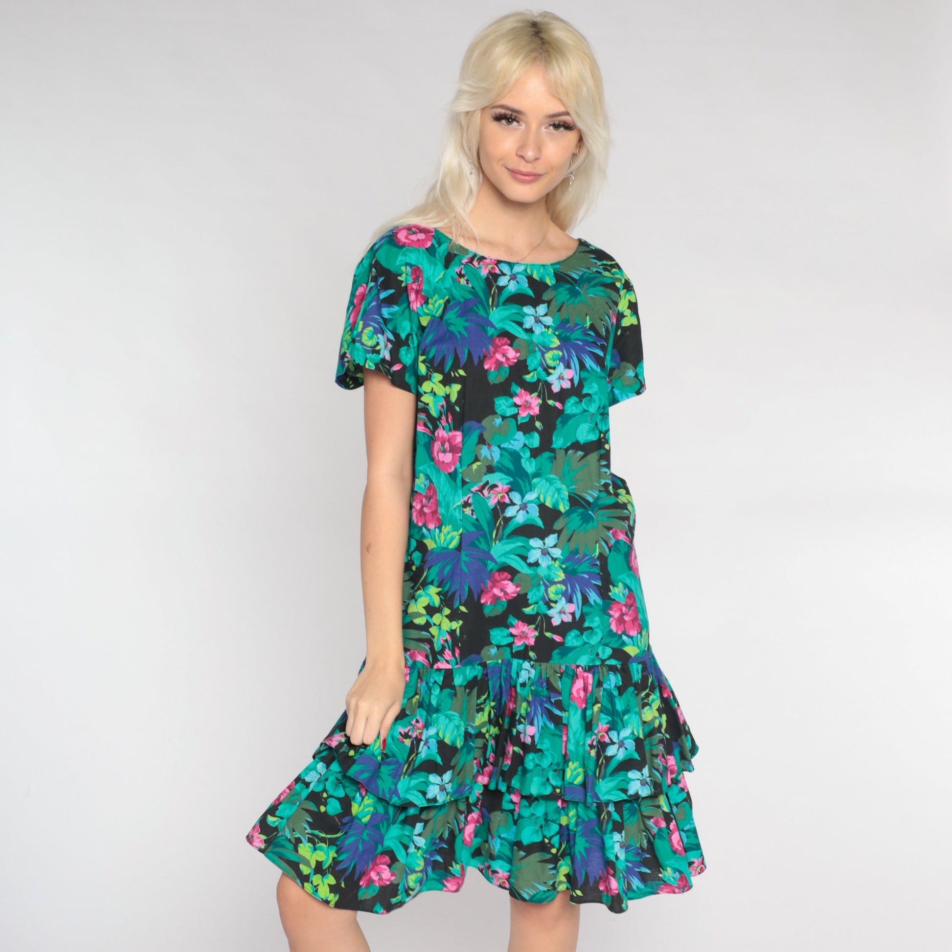 90s Tropical Floral Mini Dress Black Leaf Print Drop Waist Tiered Ruffle Medium