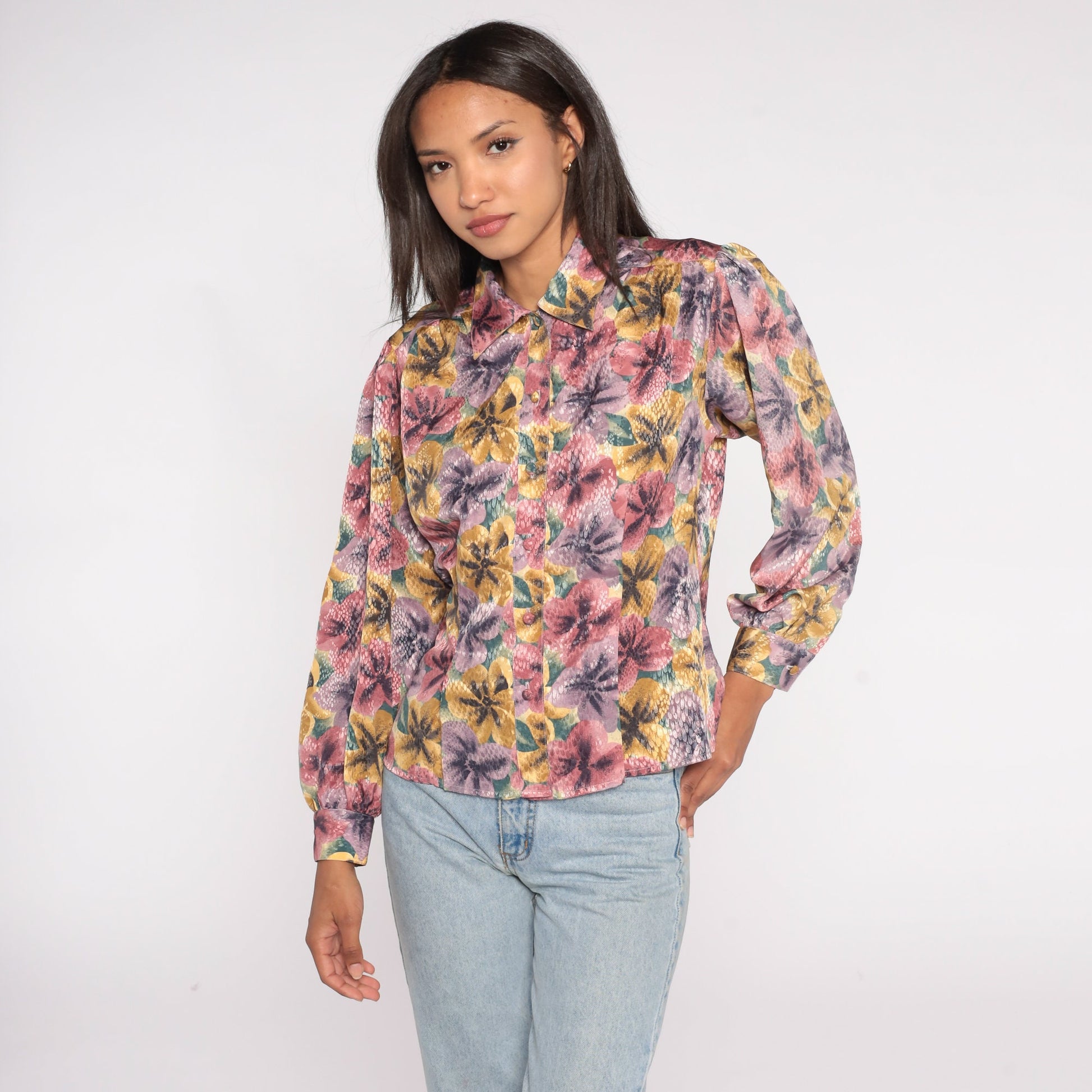 90s Embossed Floral Button-Up Blouse Pink Purple Long Sleeve Collared Shirt Medium