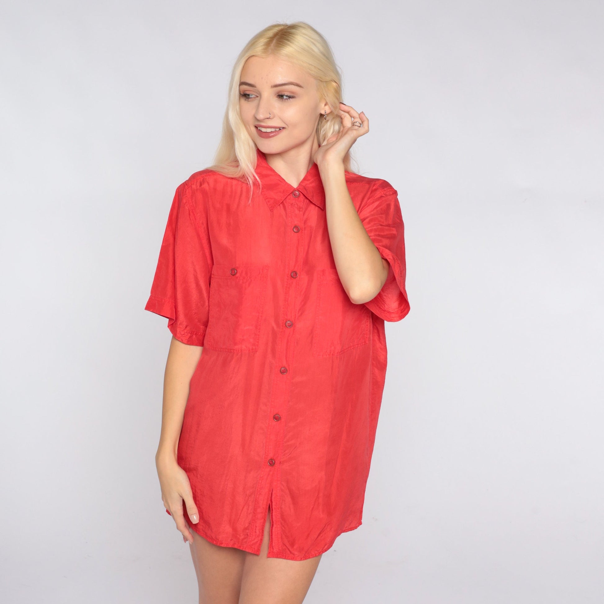 90s Red Silk Button-Up Blouse Short Sleeve Chest Pocket Small S