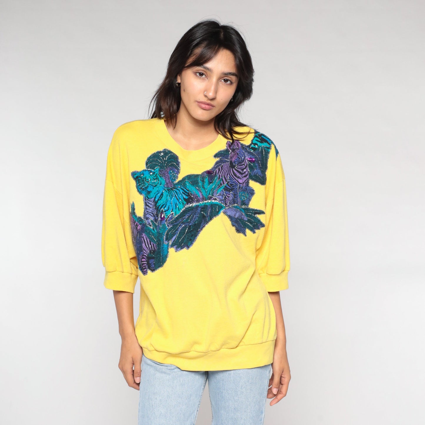 80s Wildlife Sweatshirt Yellow Glitter Tiger Zebra Palm Tree Applique Medium