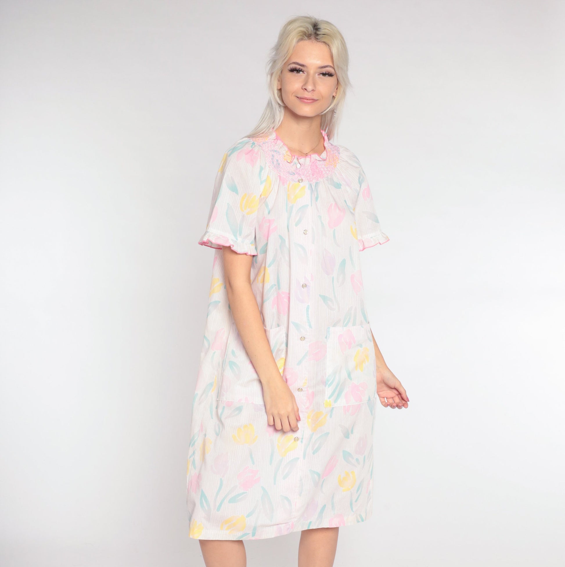 80s Floral Smocked Nightgown White Button-Up Lounge Dress Medium