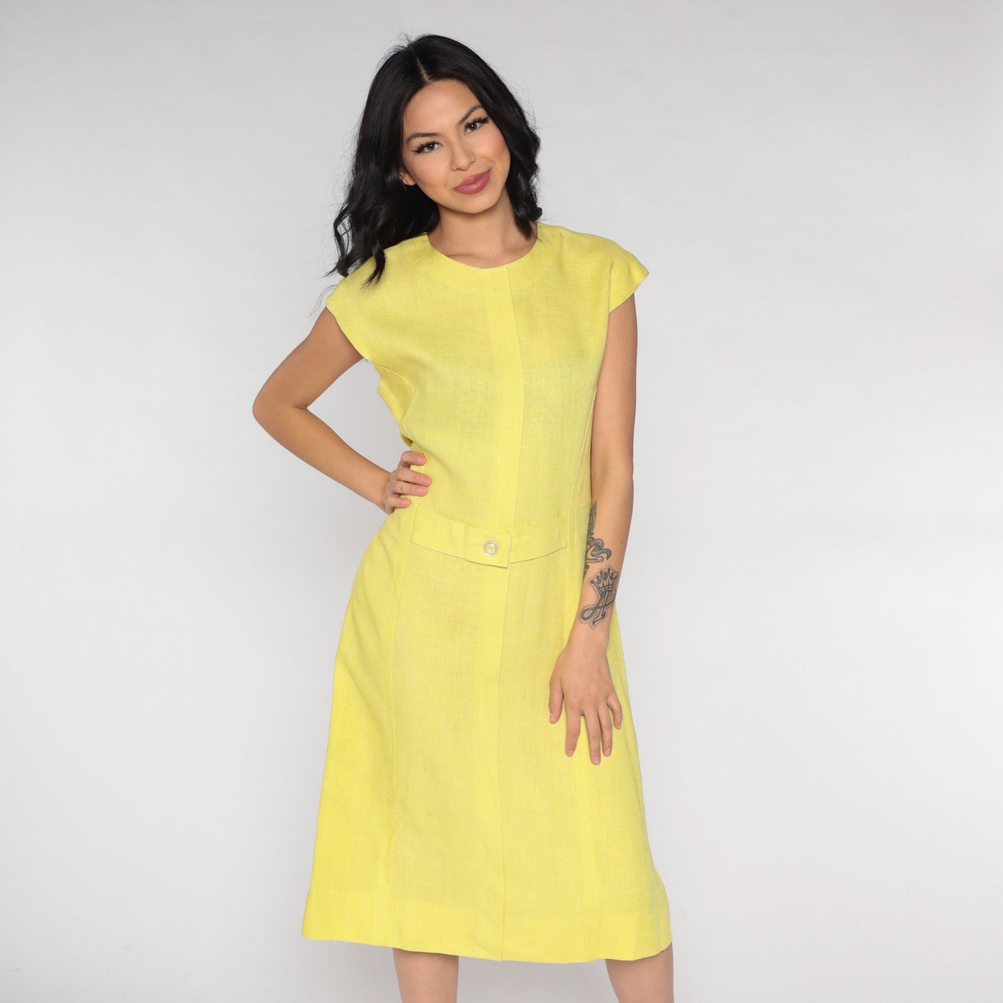 1960s Yellow Linen Shift Dress Cap Sleeve Knee Length Medium