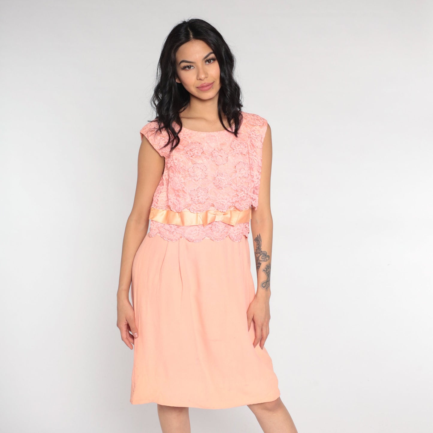 1960s Pink Lace Cocktail Dress Cap Sleeve High Waist Ribbon Bow Medium M