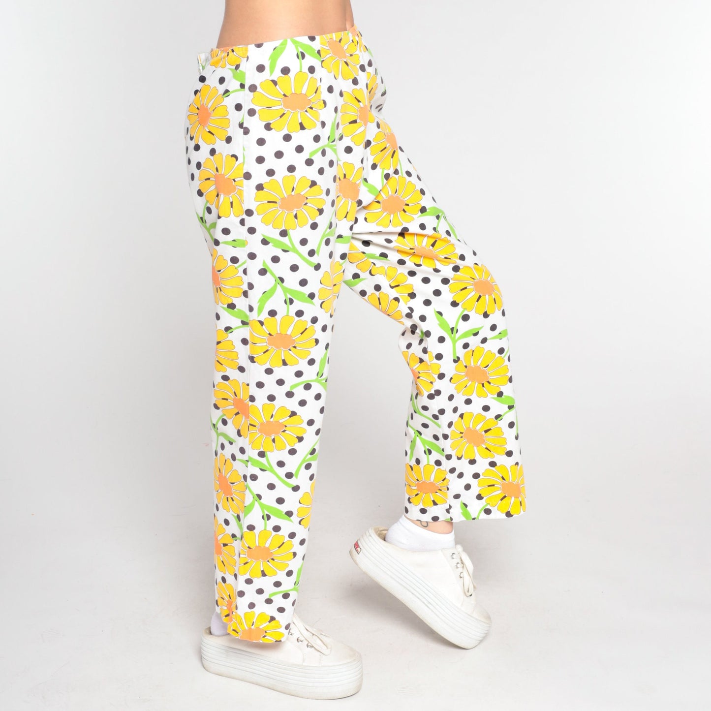 70s White Floral Straight Leg Pants High Waisted Cotton Medium
